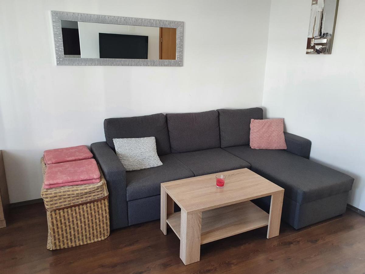 Apartmani Deak Vir Εξωτερικό φωτογραφία