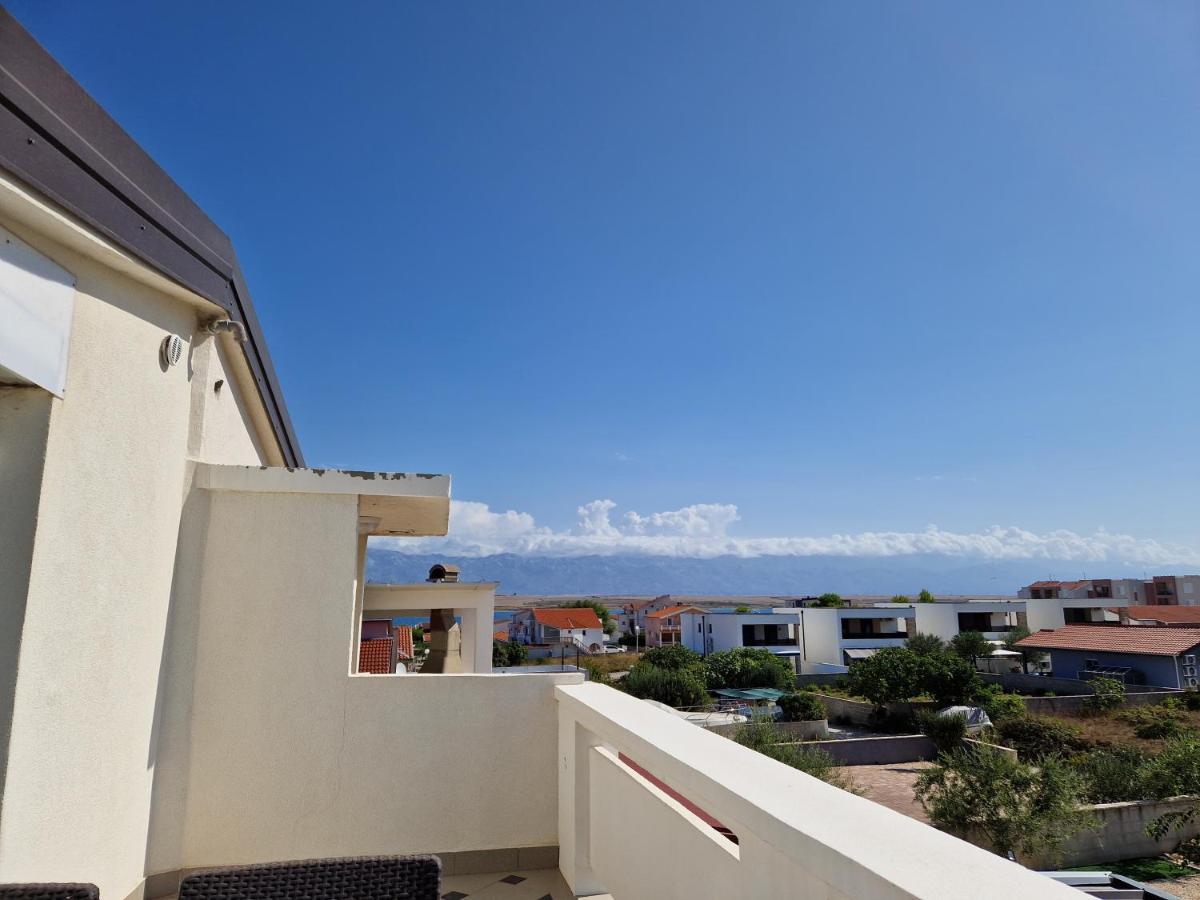 Apartmani Deak Vir Εξωτερικό φωτογραφία