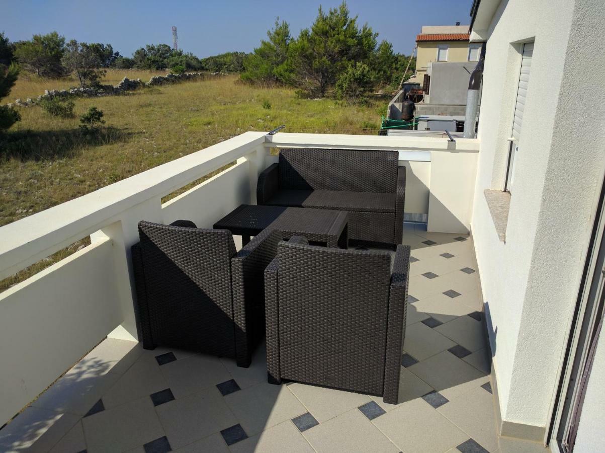Apartmani Deak Vir Εξωτερικό φωτογραφία